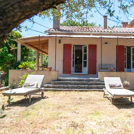 Hébergement de vacances Maison Avec Jardin Proche Plages&village Gassin
